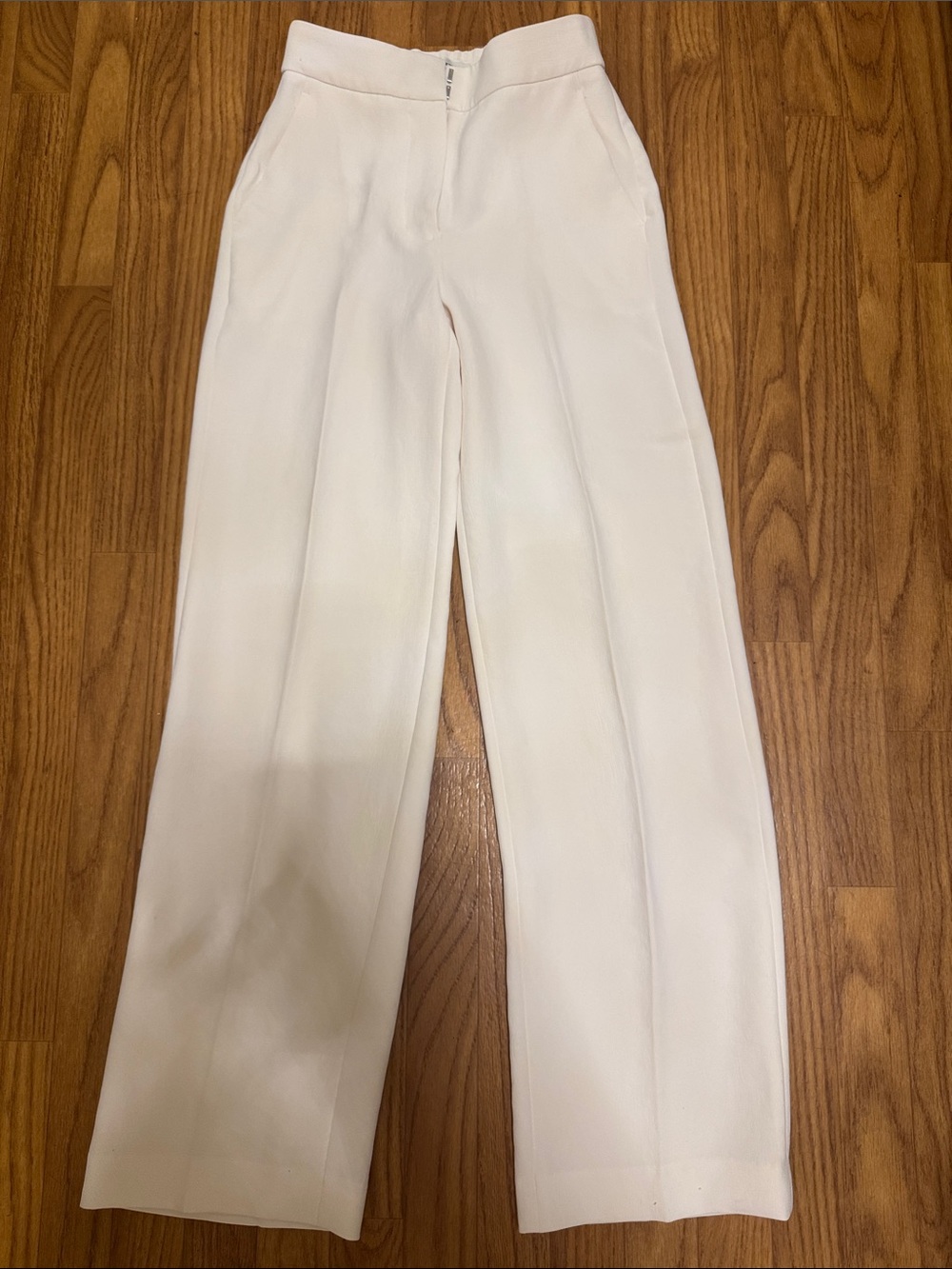 Aritzia Limitless R Light Birch